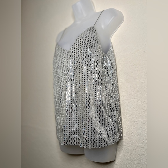 Lost + Wander Silver Cevron Tank Top Size S Metallic Cocktail 90s Disco Party - Picture 4 of 11